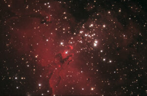 Read more about the article Messier 16 (Star Queen Nebula) – Star-Forming Nebula